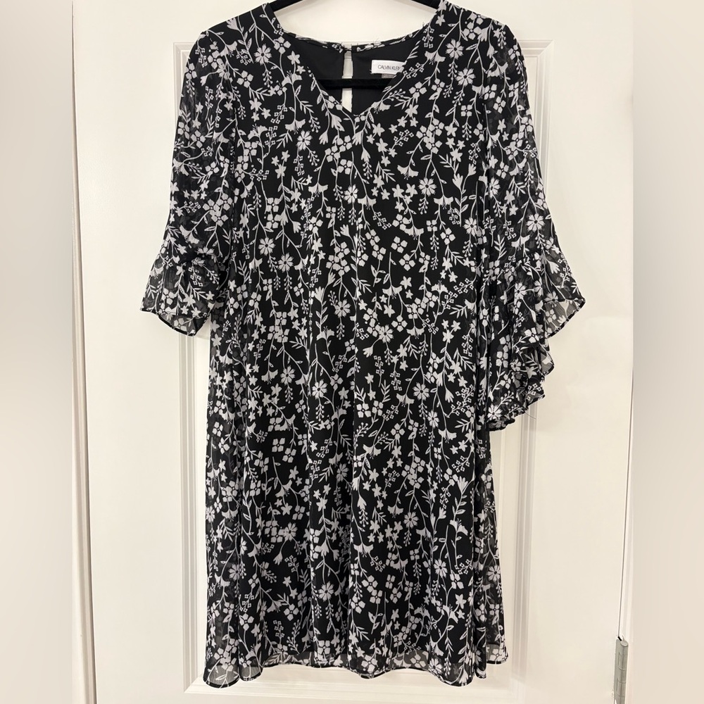 Calvin Klein Black and White Floral Long Sleeve Dress